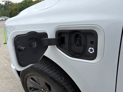 2023 Ford F-150 Lightning LARIAT