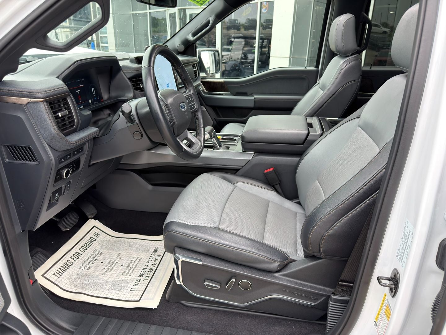 2023 Ford F-150 Lightning LARIAT
