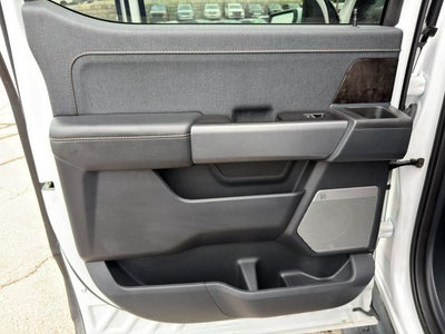 2023 Ford F-150 Lightning LARIAT