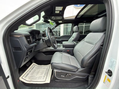 2023 Ford F-150 Lightning LARIAT