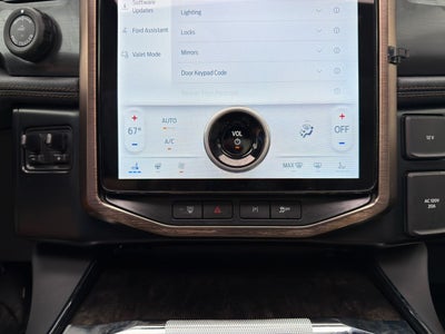 2023 Ford F-150 Lightning LARIAT