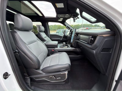 2023 Ford F-150 Lightning LARIAT