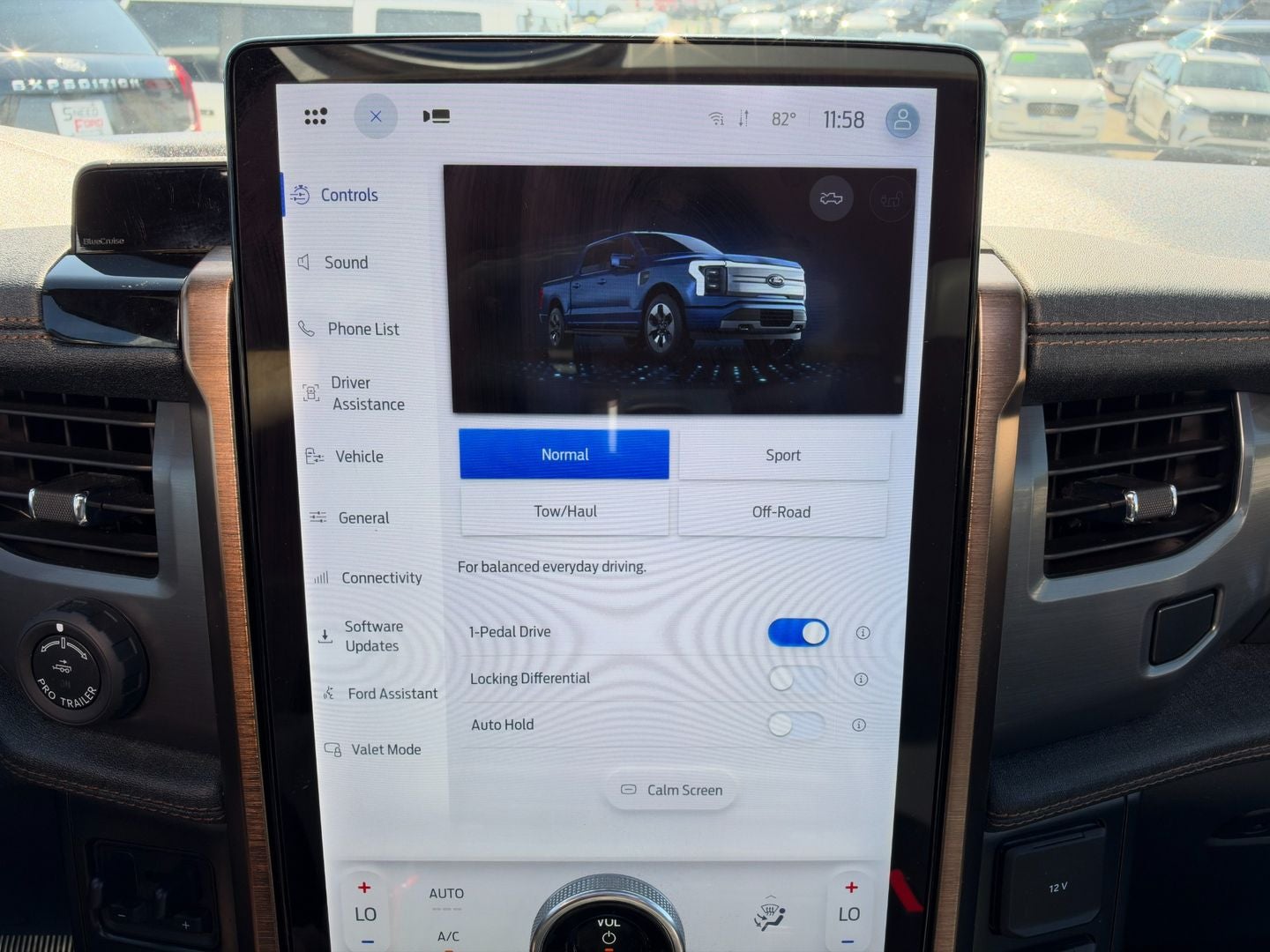 2023 Ford F-150 Lightning LARIAT