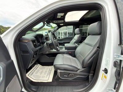 2023 Ford F-150 Lightning LARIAT