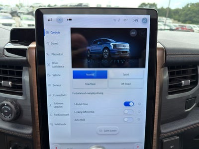 2023 Ford F-150 Lightning LARIAT