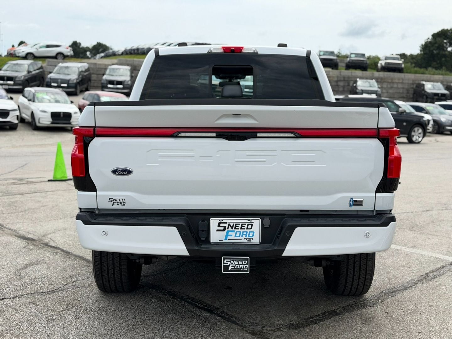 2023 Ford F-150 Lightning LARIAT