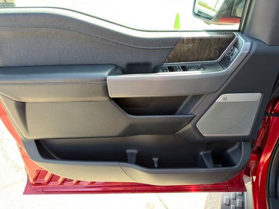 2023 Ford F-150 Lightning LARIAT