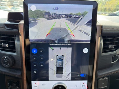 2023 Ford F-150 Lightning LARIAT