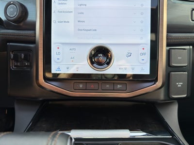 2023 Ford F-150 Lightning LARIAT