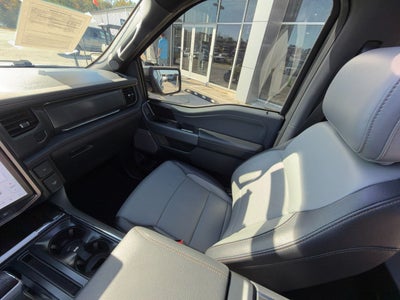 2023 Ford F-150 Lightning LARIAT