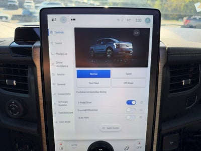 2023 Ford F-150 Lightning LARIAT