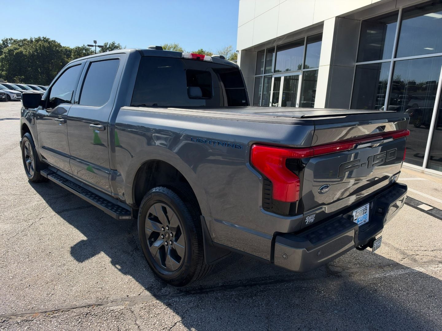 2023 Ford F-150 Lightning LARIAT