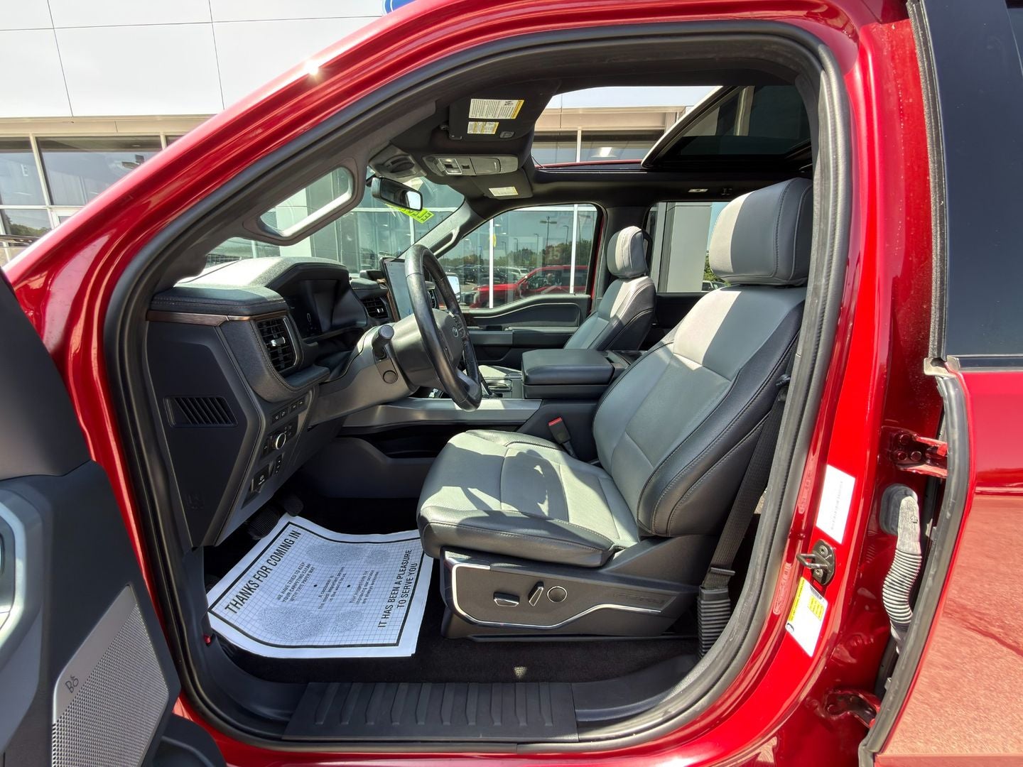 2022 Ford F-150 Lightning LARIAT