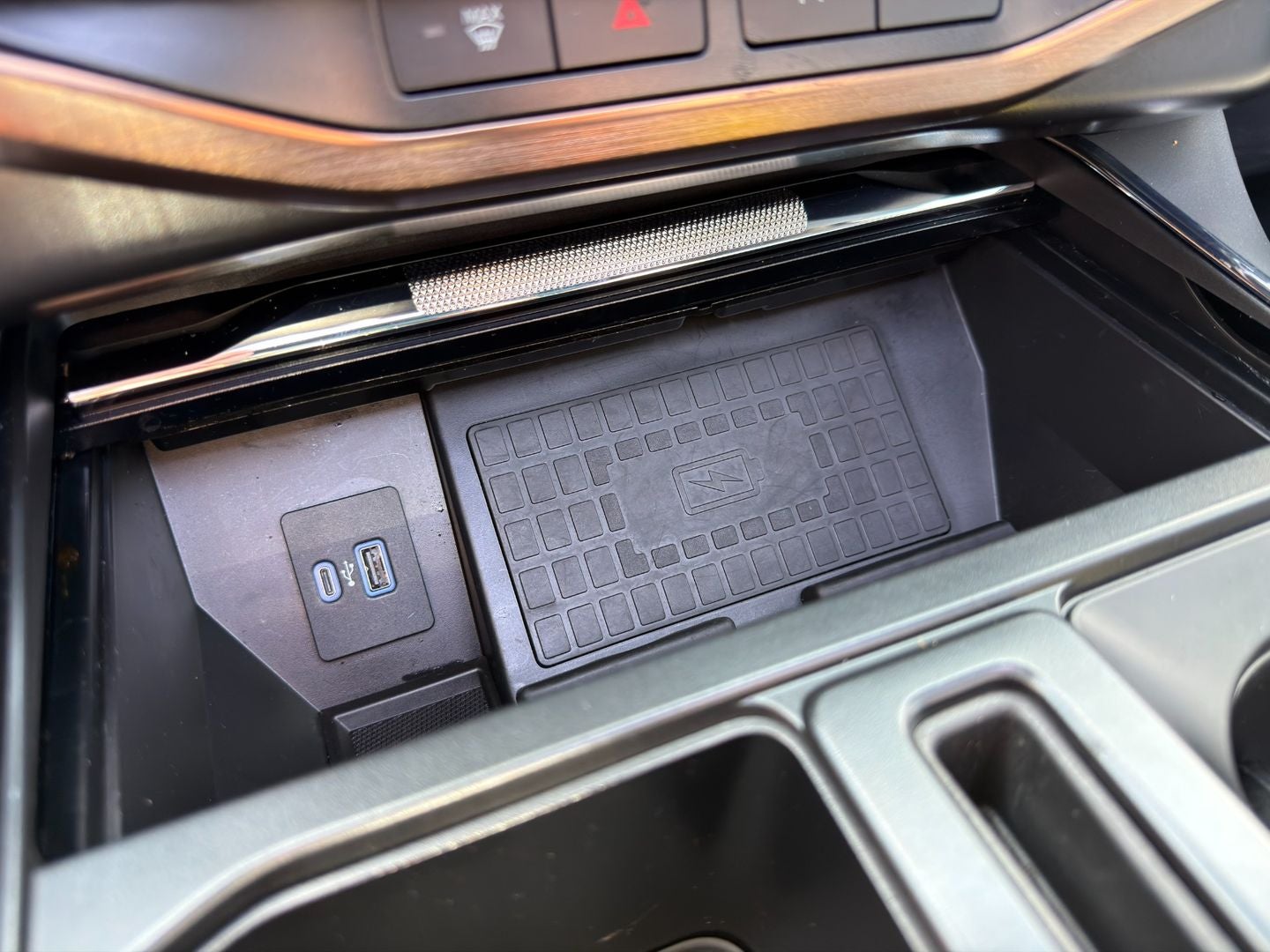2022 Ford F-150 Lightning LARIAT