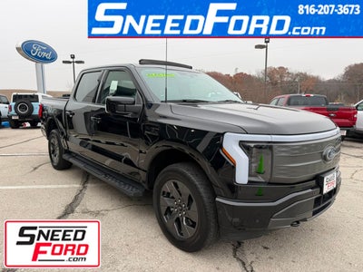 2023 Ford F-150 Lightning LARIAT