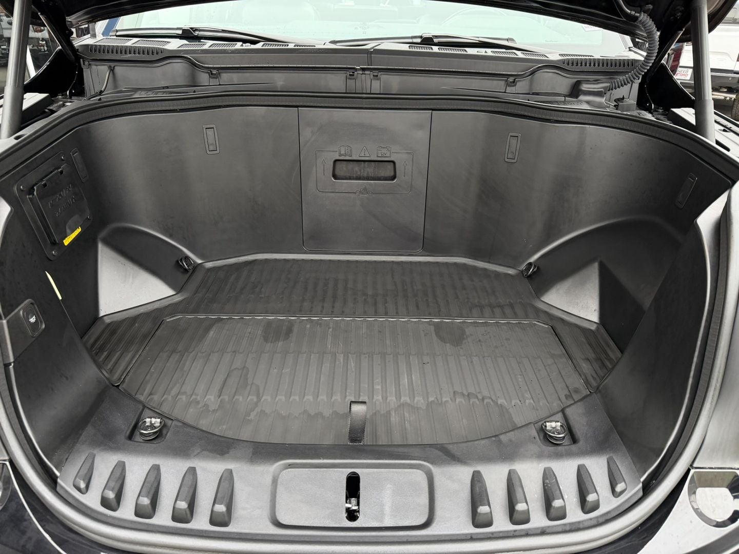 2023 Ford F-150 Lightning LARIAT