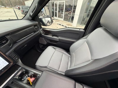 2023 Ford F-150 Lightning LARIAT