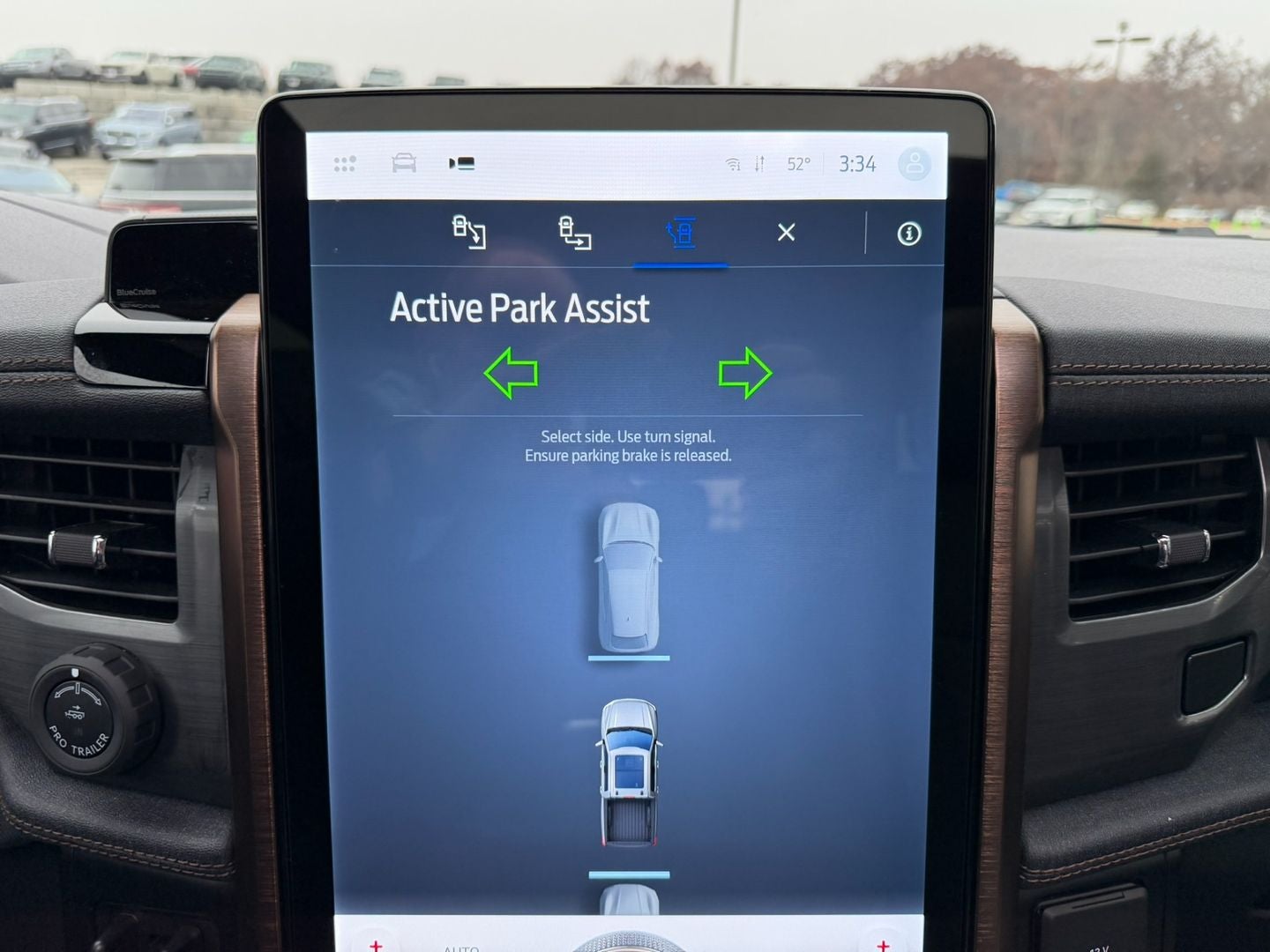 2023 Ford F-150 Lightning LARIAT