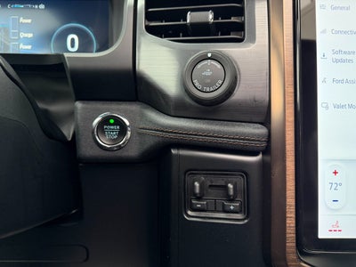 2023 Ford F-150 Lightning LARIAT