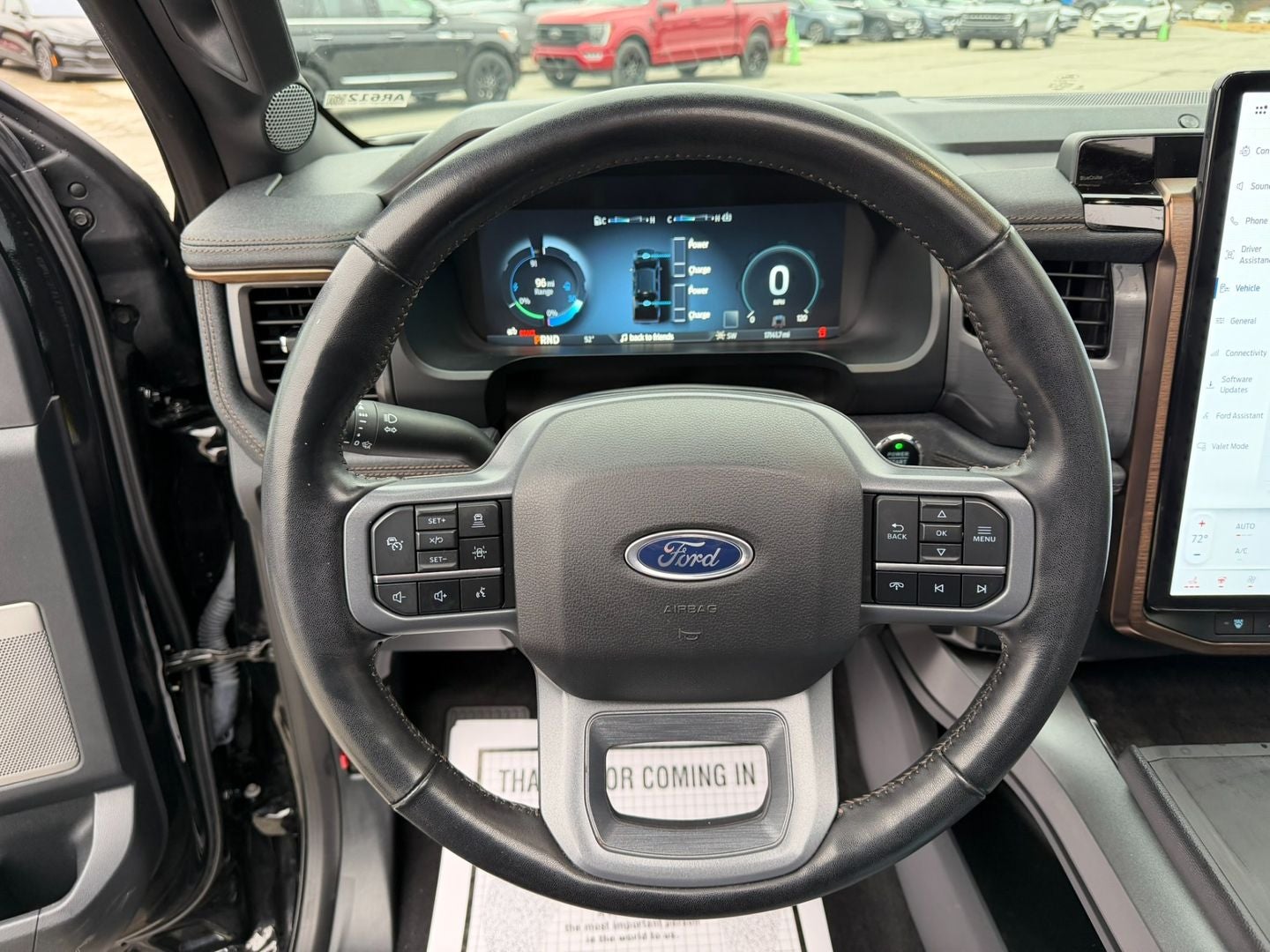 2023 Ford F-150 Lightning LARIAT