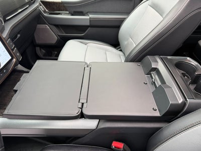 2023 Ford F-150 Lightning LARIAT