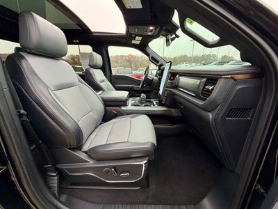 2023 Ford F-150 Lightning LARIAT