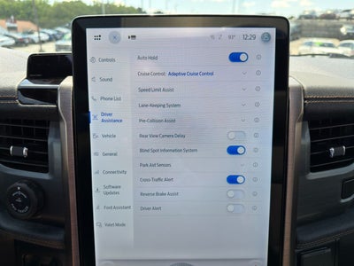 2023 Ford F-150 Lightning LARIAT