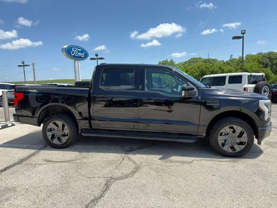 2023 Ford F-150 Lightning LARIAT