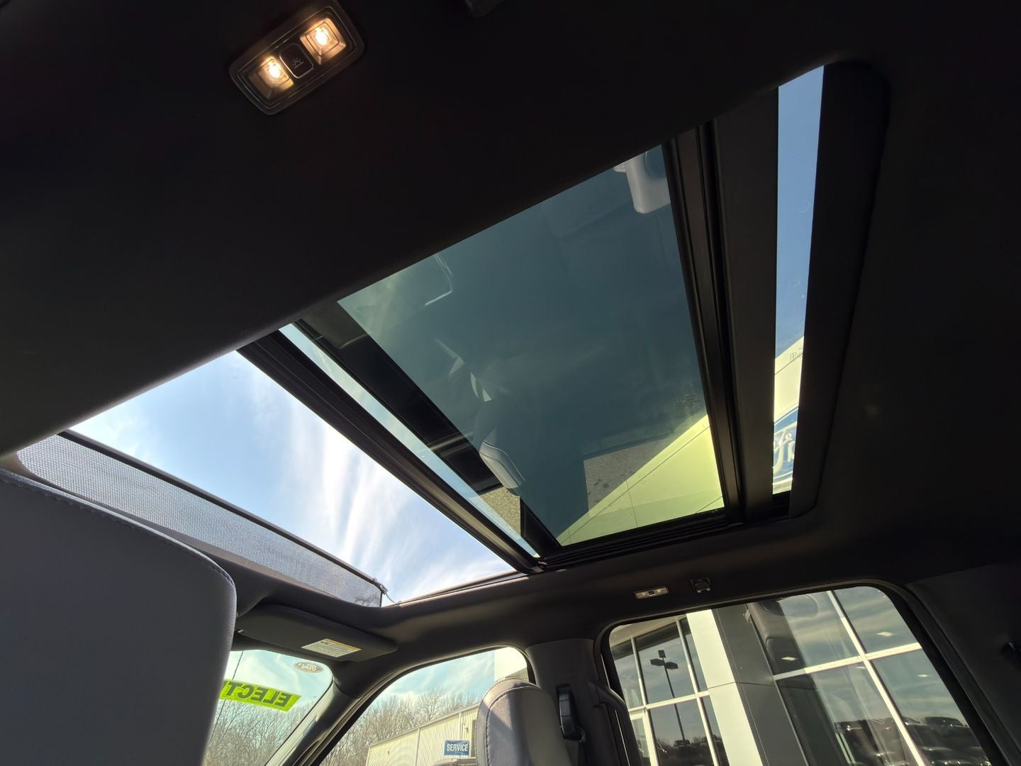 2023 Ford F-150 Lightning LARIAT