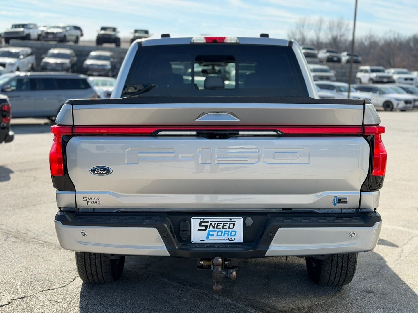 2023 Ford F-150 Lightning LARIAT