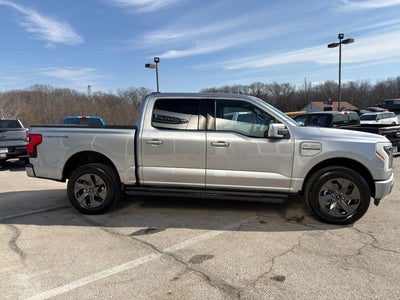 2023 Ford F-150 Lightning LARIAT