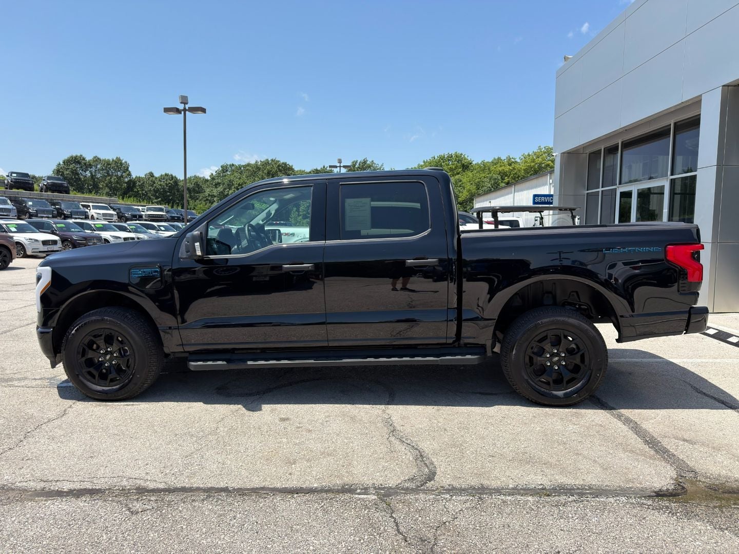 2025 Ford F-150 Lightning XLT
