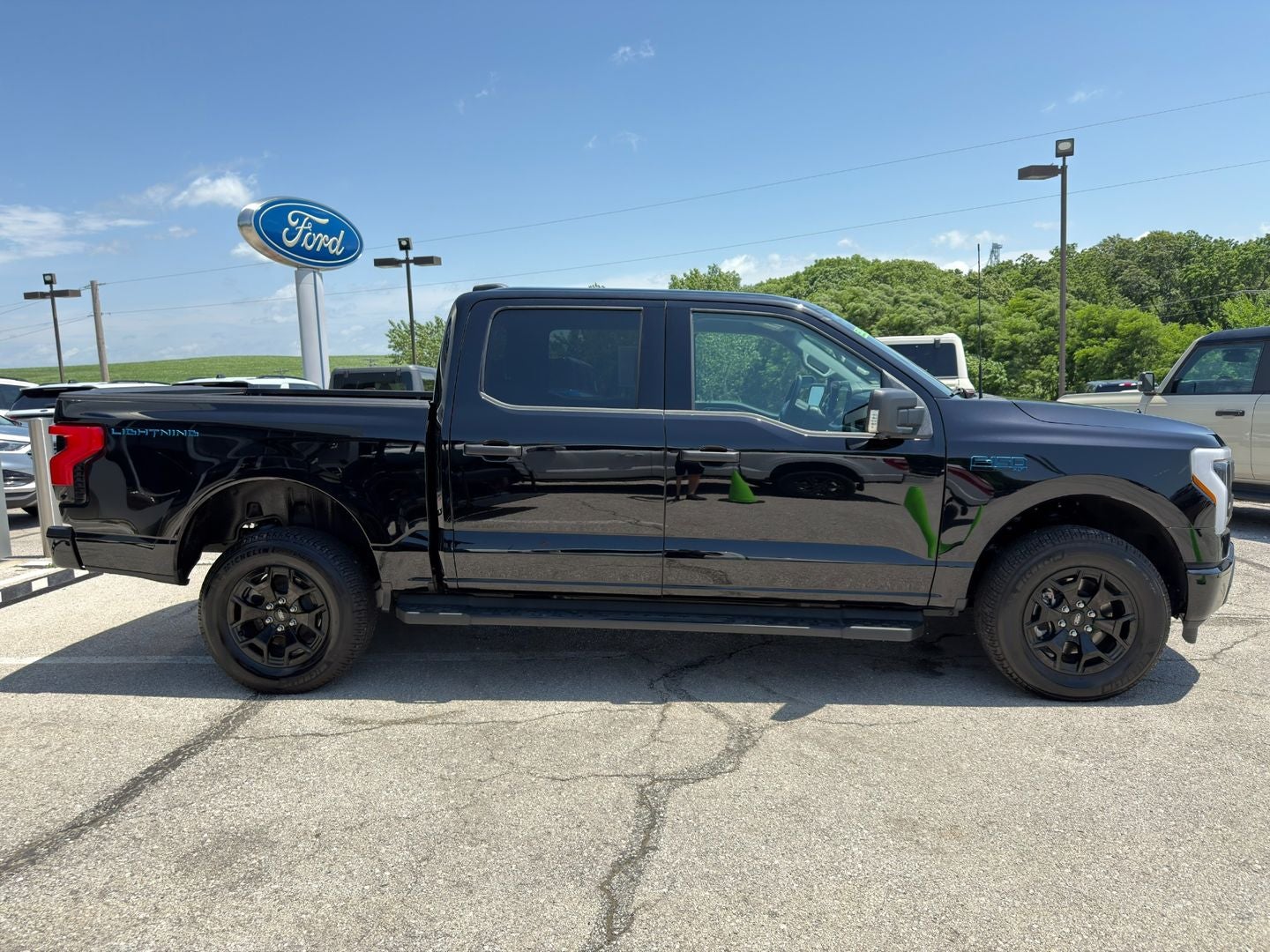 2025 Ford F-150 Lightning XLT