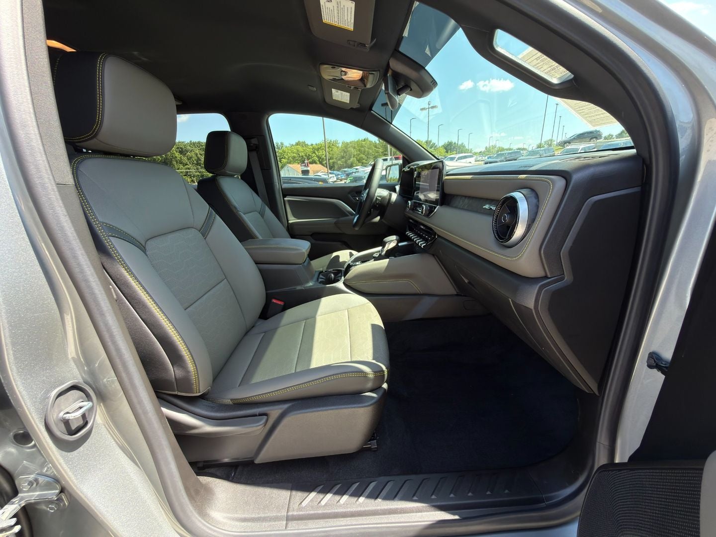 2025 Chevrolet Colorado 4WD ZR2
