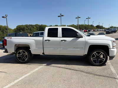 2018 Chevrolet Silverado 1500 Custom