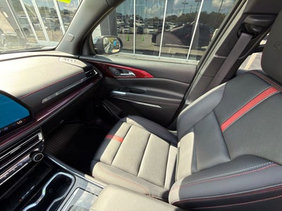 2025 Chevrolet Traverse AWD RS