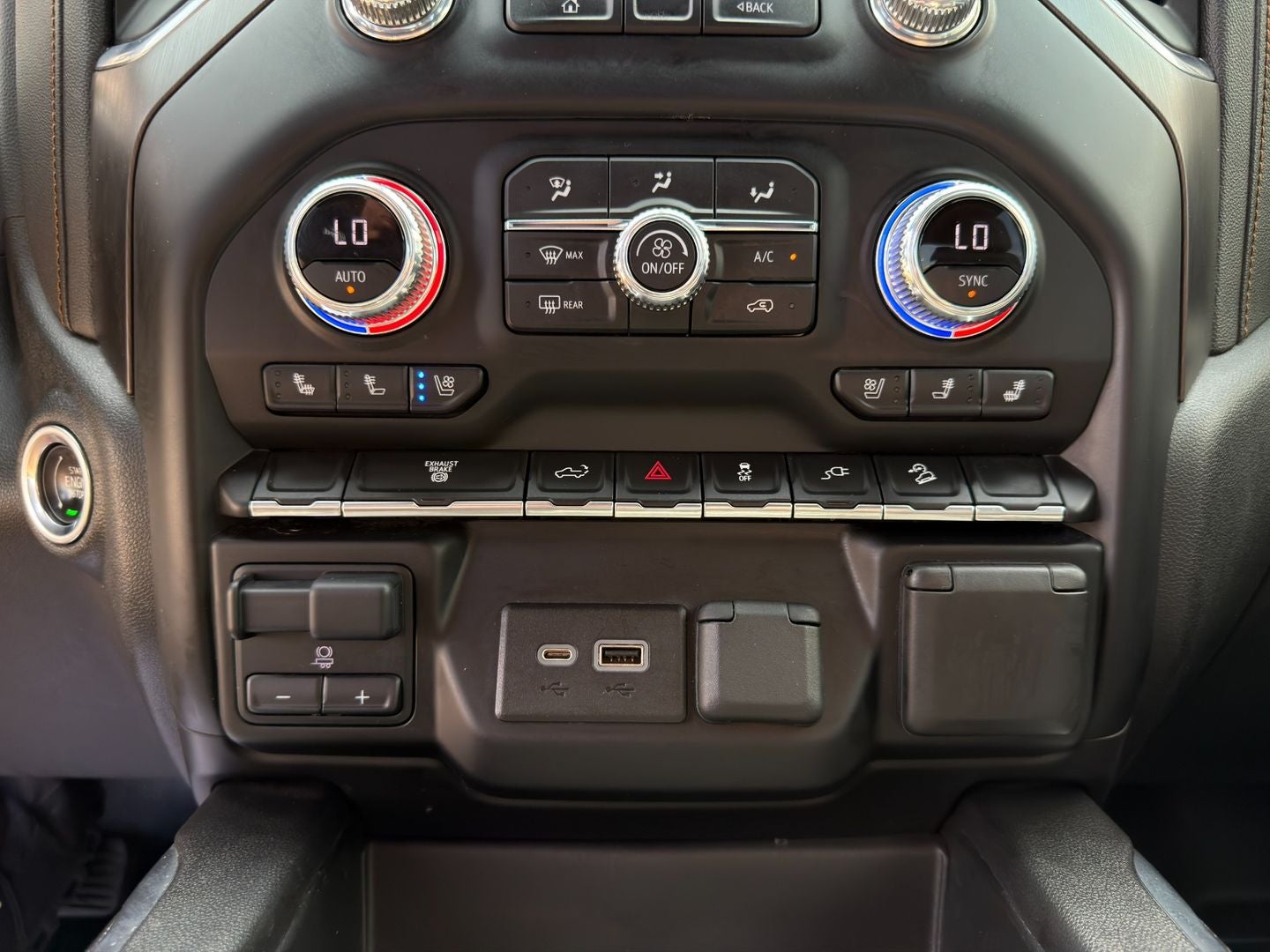 2022 GMC Sierra 2500HD AT4