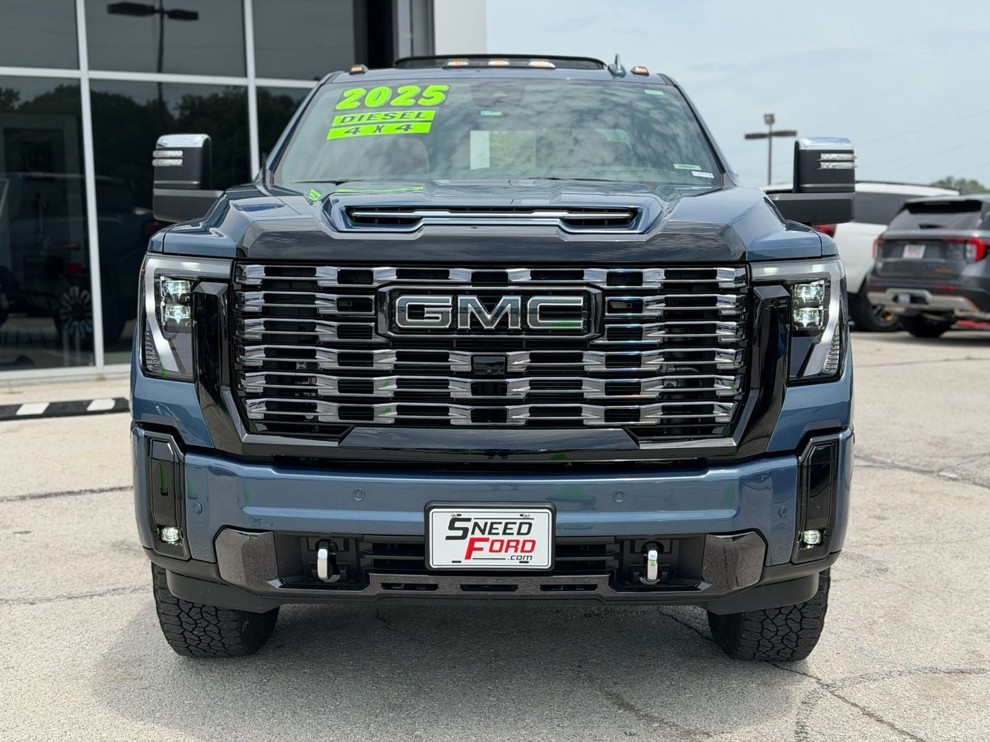 2025 GMC Sierra 3500HD Denali Ultimate