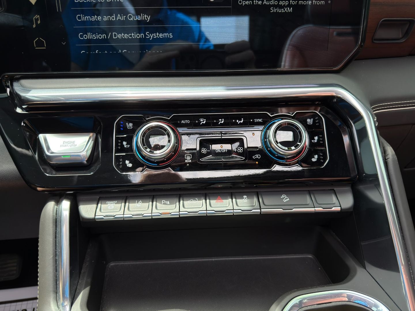 2025 GMC Sierra 3500HD Denali Ultimate