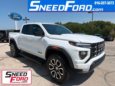 2024 GMC Canyon 4WD AT4