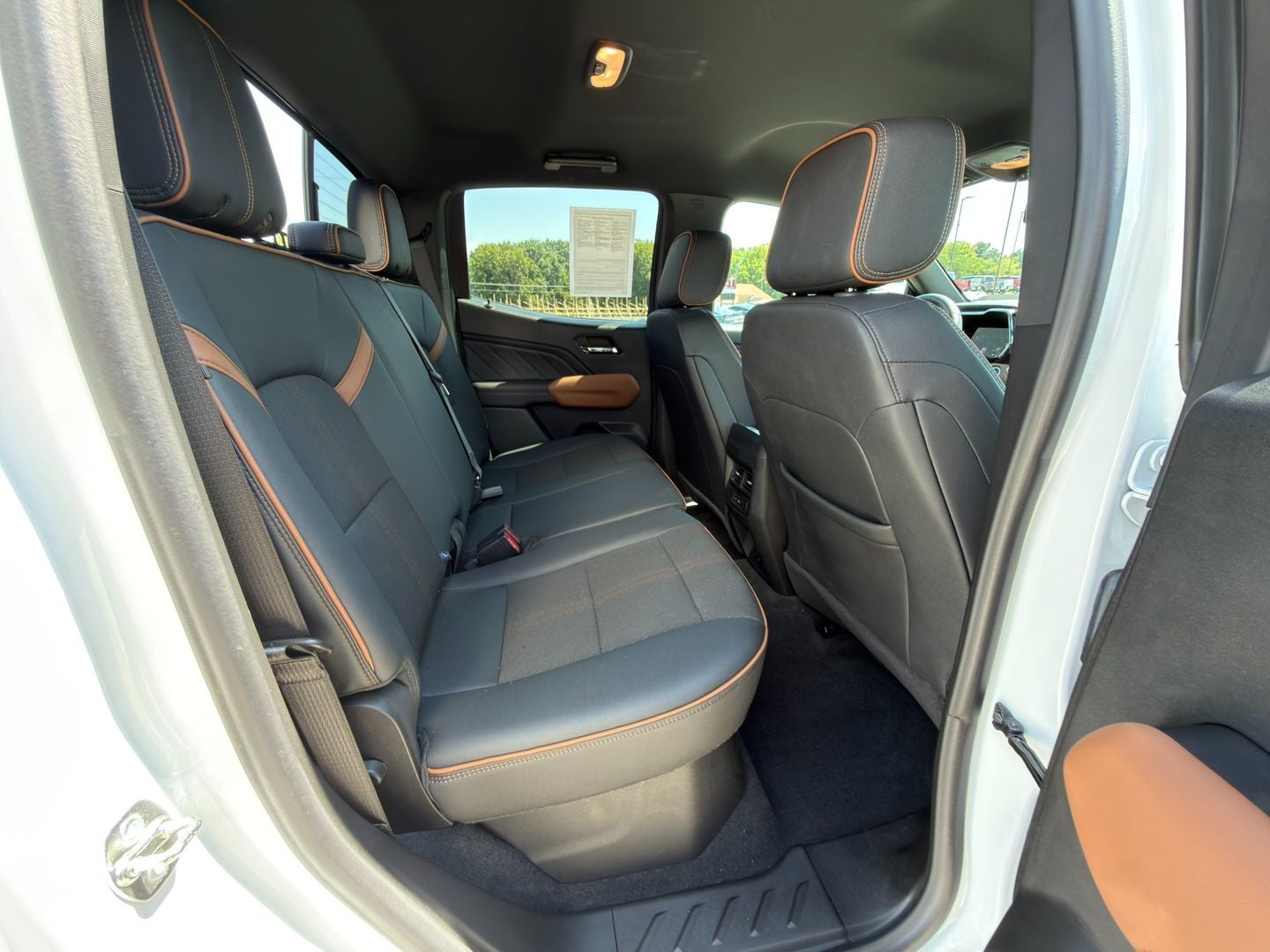 2024 GMC Canyon 4WD AT4