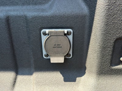 2024 GMC Canyon 4WD AT4