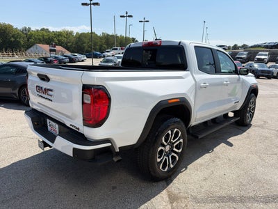 2024 GMC Canyon 4WD AT4