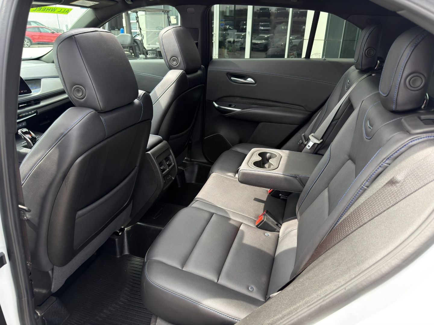 2025 Cadillac XT4 AWD Sport