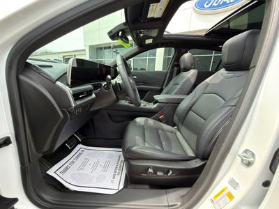 2025 Cadillac XT4 AWD Sport