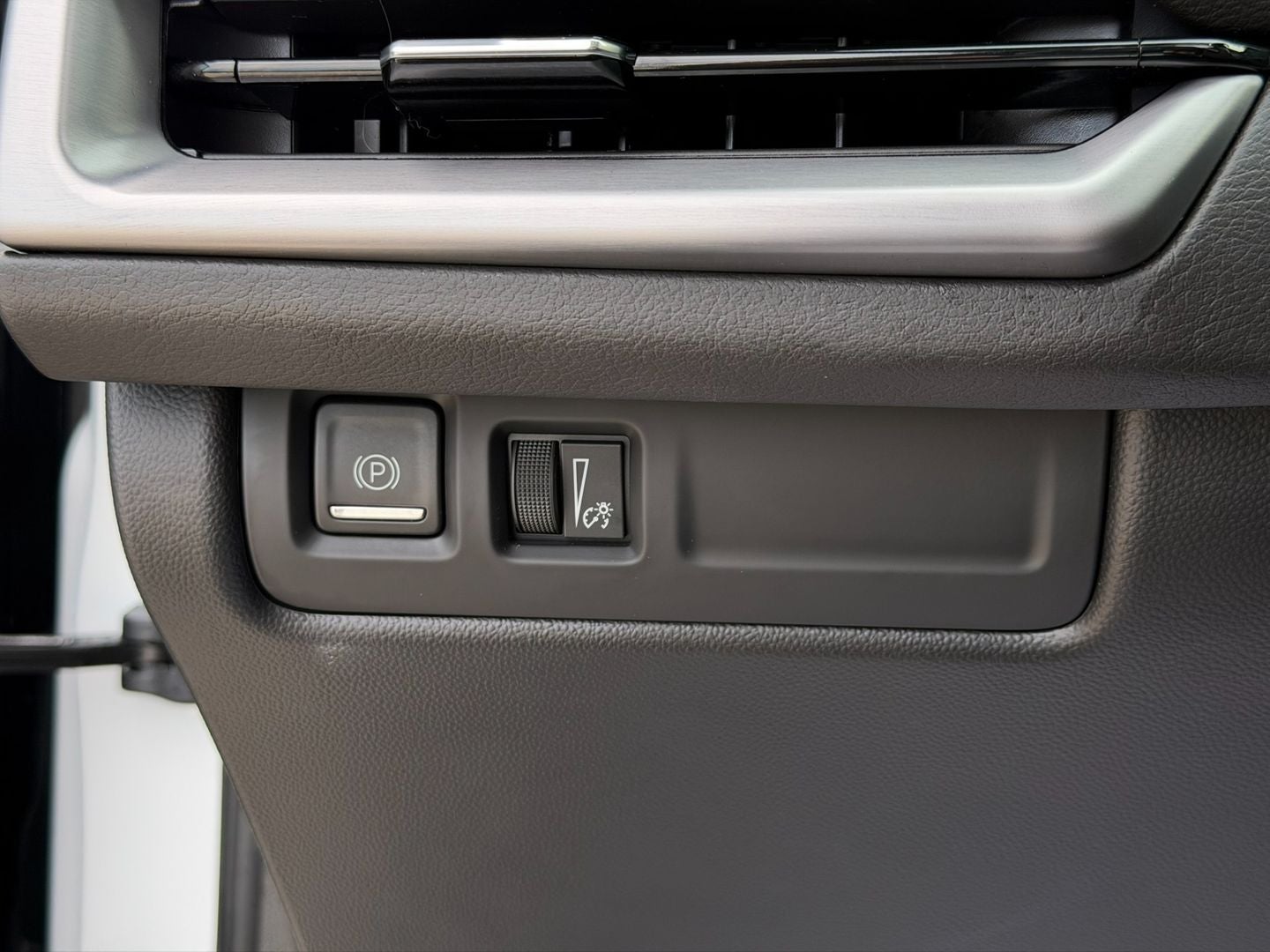 2025 Cadillac XT4 AWD Sport