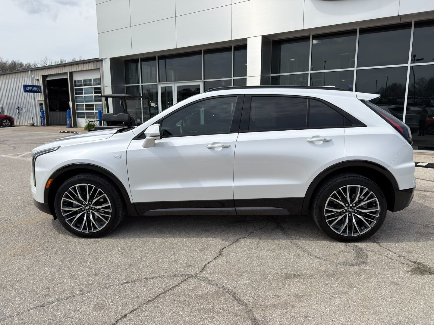 2025 Cadillac XT4 AWD Sport