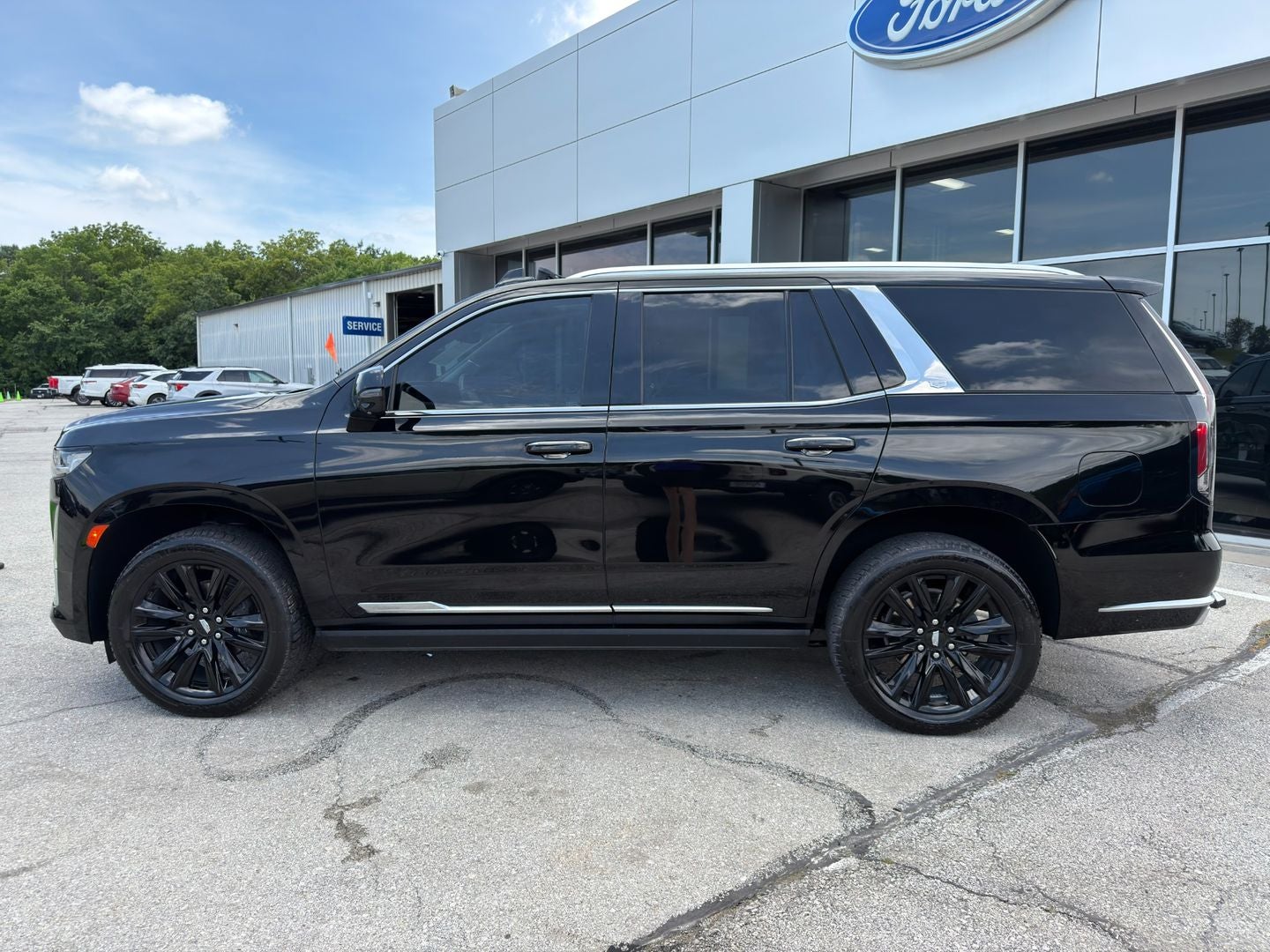 2023 Cadillac Escalade 4WD Premium Luxury Platinum