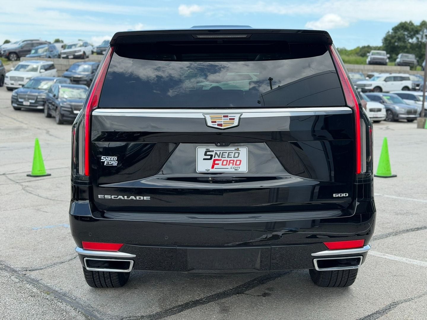2023 Cadillac Escalade 4WD Premium Luxury Platinum