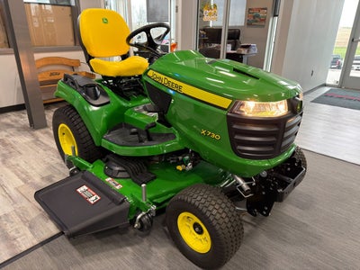 2024 John Deere X730 Base